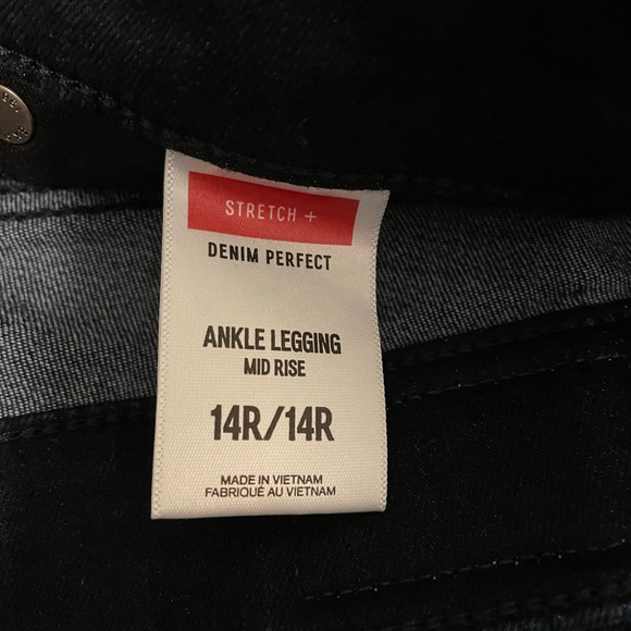 Express Jean - Picture 3 of 5
